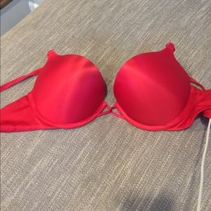 Victoria’s Secret bra